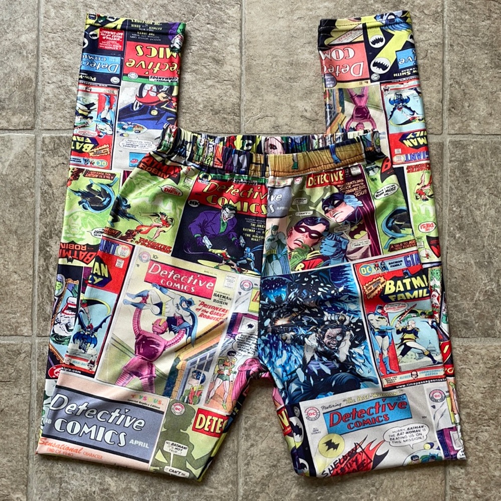 Batman vintage comic leggings small DC comic